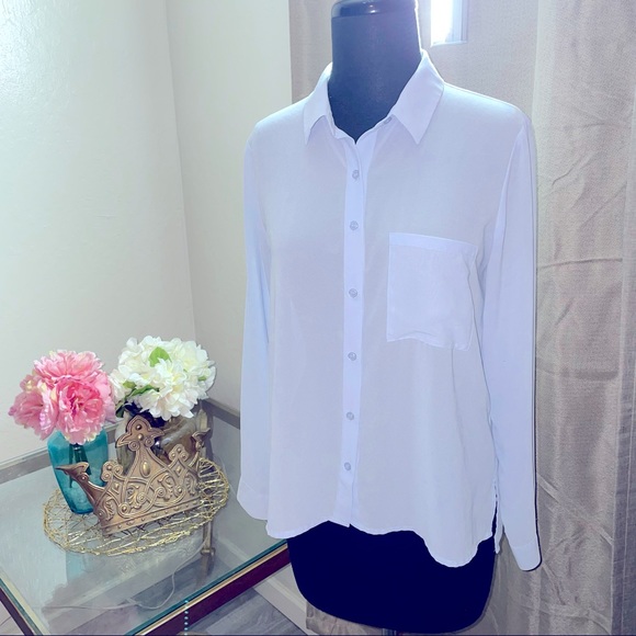 Forever 21 Chiffon blouse - Picture 1 of 3